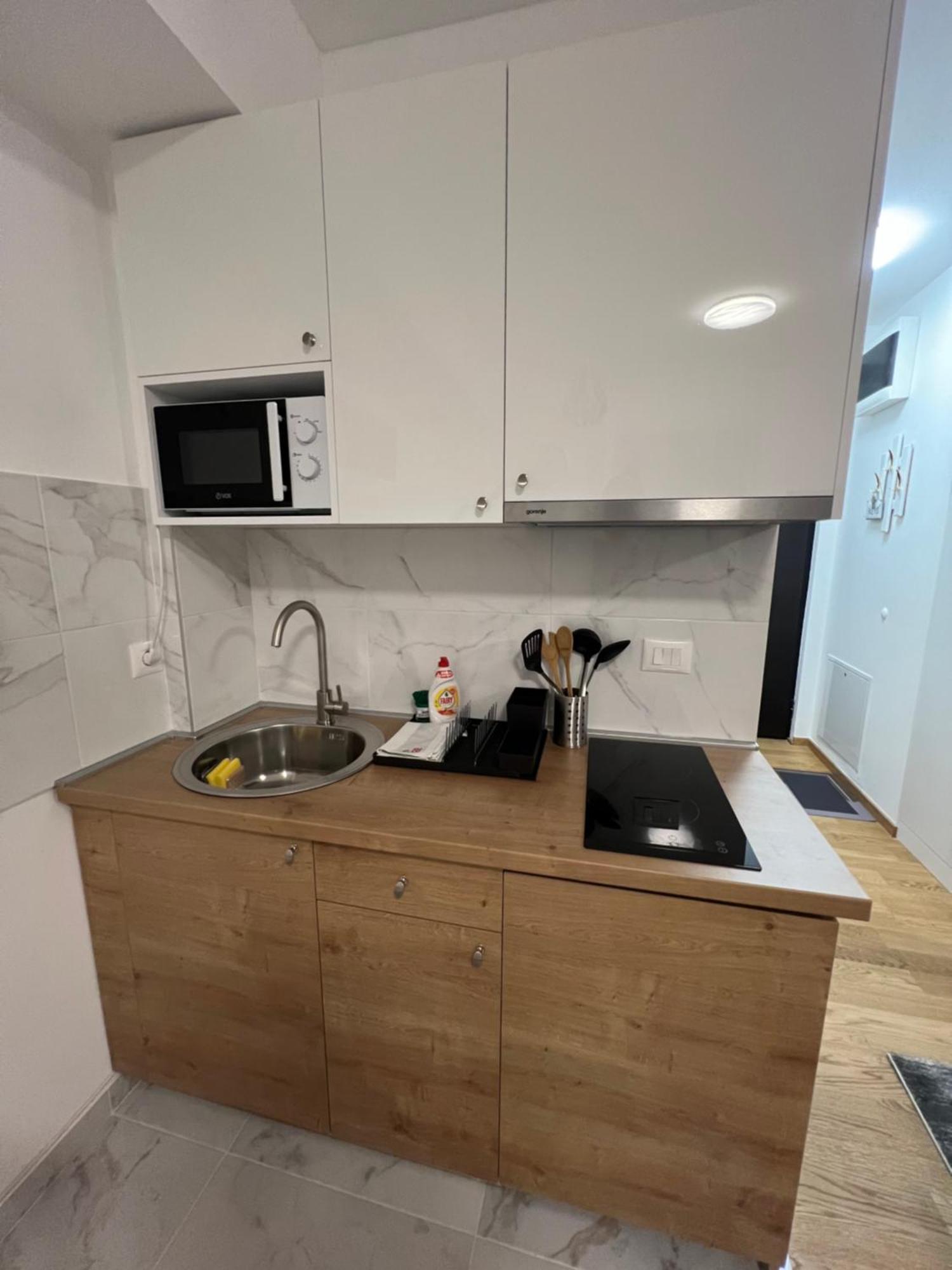Apartment 54